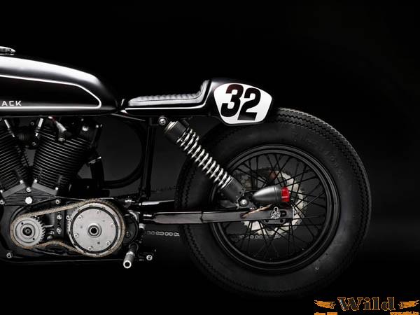 motorcycle_club_black_2_7.jpg