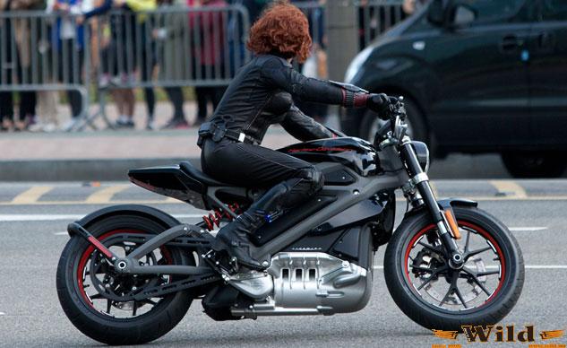 061814_harley_davidson_livewire_electric_avengers_sipausa_13362382_f1.jpg