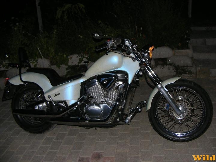 A motorom, Honda VT 600 