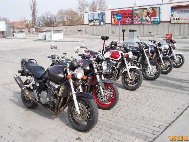 CB 1000 összefutás.