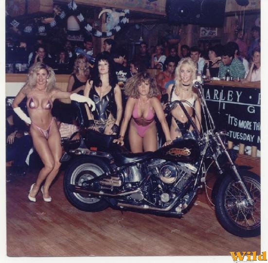 Harley-Ferrari Night