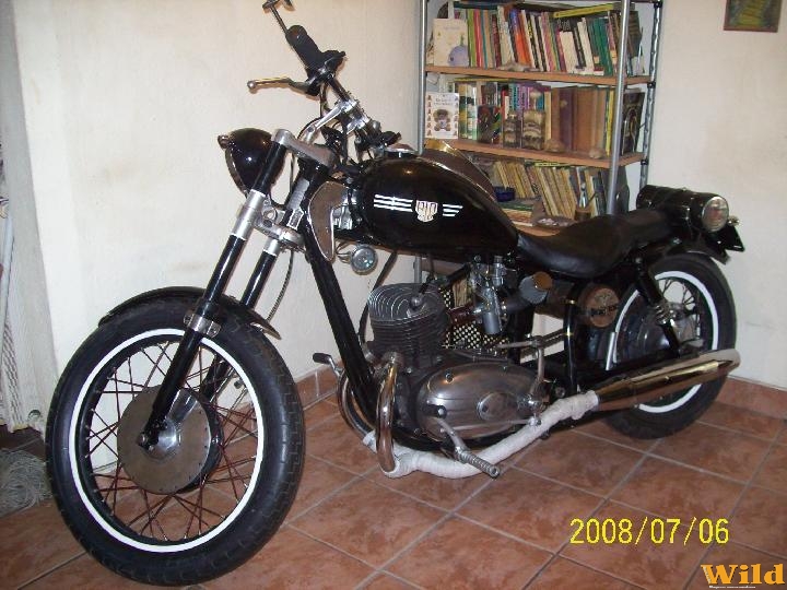 BRETY PANONNIA CHOPPER