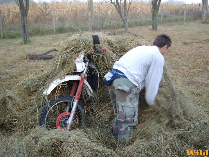 Csak kinyitom a garázst,és már robogok is...